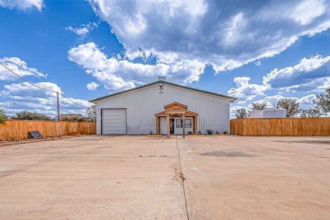 Photo - 10535 Dannhaus Rd