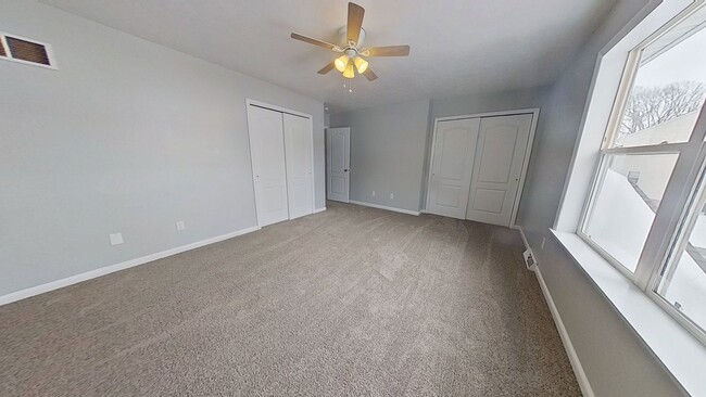 Photo - Comfortable Townhome in Convenient Location