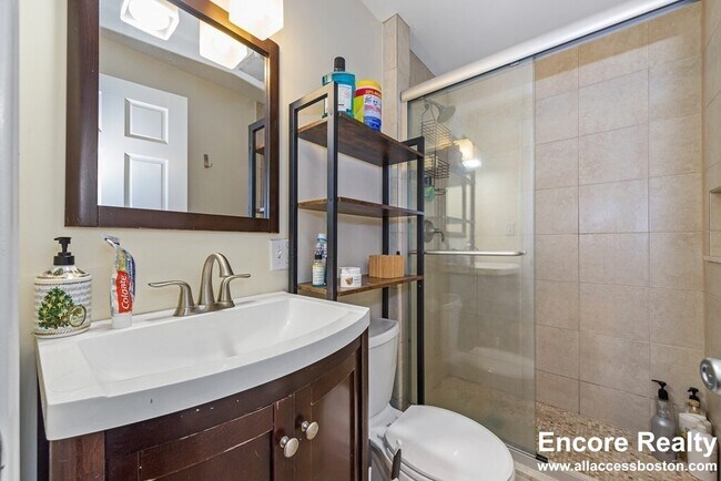 Photo - 16 Sewall St Unidad 2