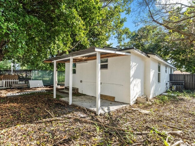 Photo - 1829 NW 62nd Terrace