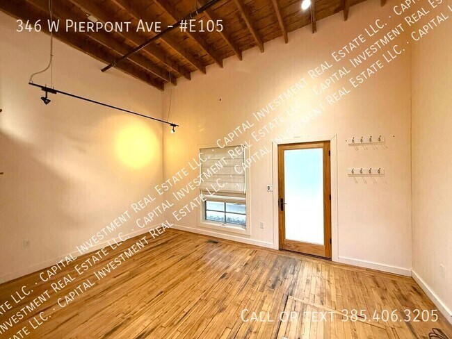 Photo - 346 Pierpont Ave