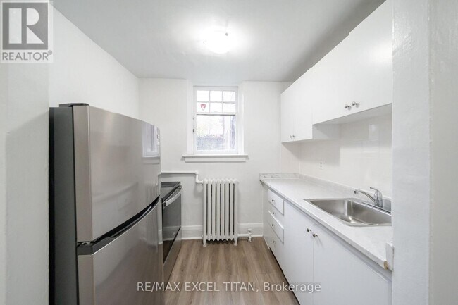 Photo - 8 Kingston Rd Unit 51