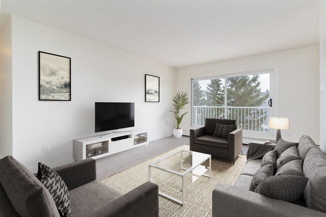 Building Photo - Greentree Village