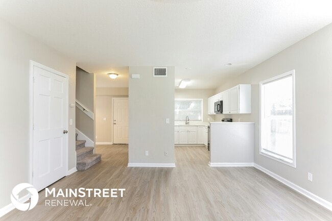 Photo - 2900 Freemont Terrace S