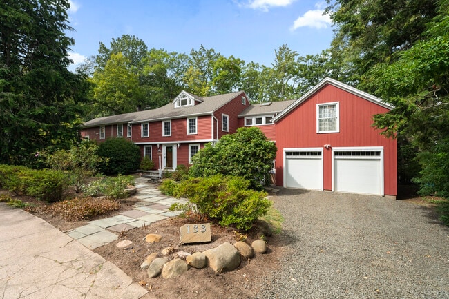 Building Photo - 133 Blake Rd