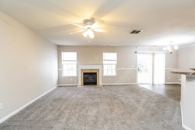 Photo - 7950 Bristle Ln