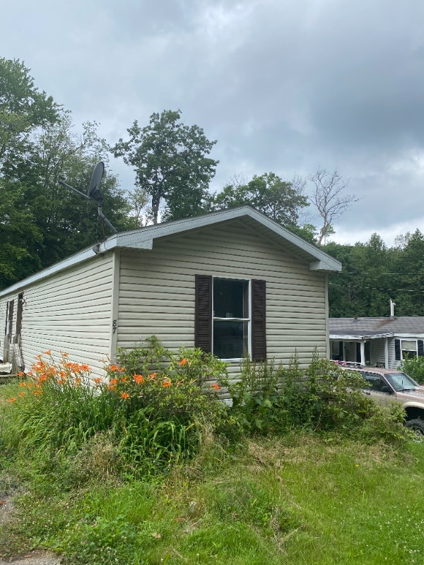Building Photo - 104 WP Rental