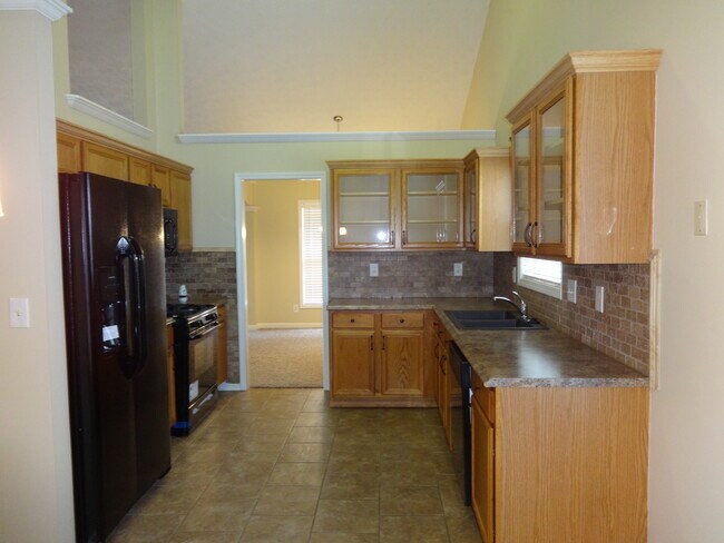 Photo - 2160 Laurel Pointe Ln