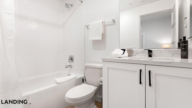 2555 N Rancho Dr Unit 3027