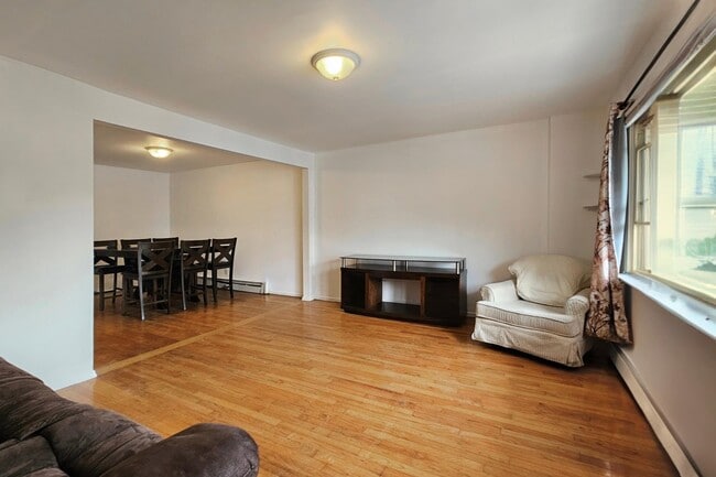 Photo - 41 Alan Terrace Unit 1