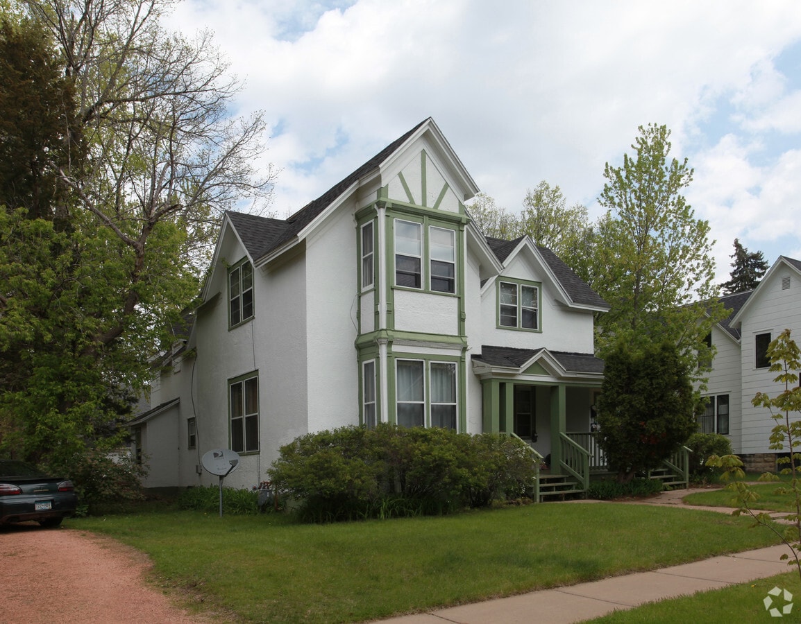 Photo - 454 Summit Ave