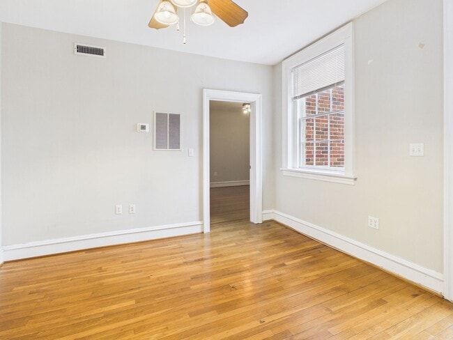 Photo - 2710 Stuart Ave Unidad 10