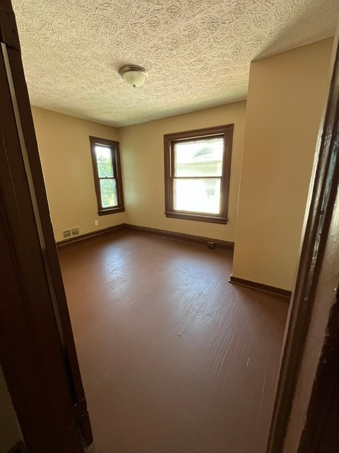 Photo - 156 Ave. C