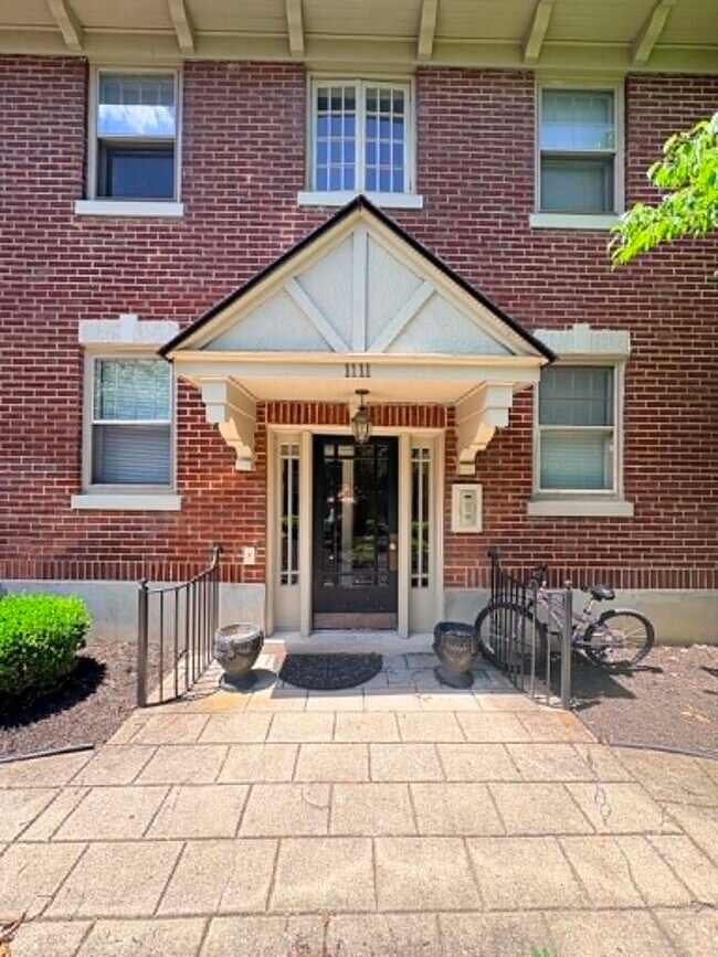 Photo - 1115 Ray Ave Unit #3