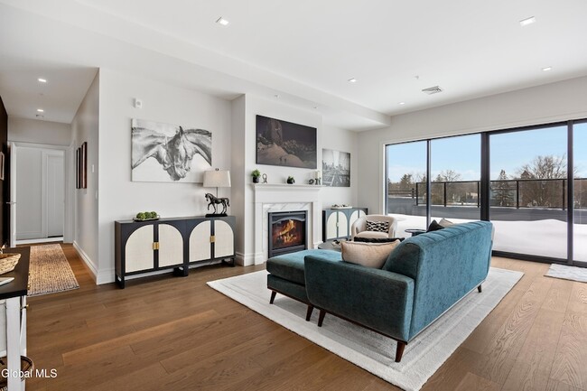 Photo - 78 Church St Unit 502