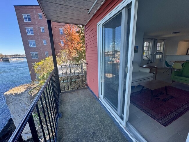 Photo - 111 Bow St Unit 3