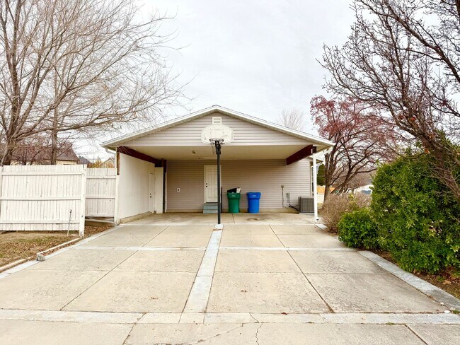 Photo - Beautiful Home in Excellent Lehi Location!