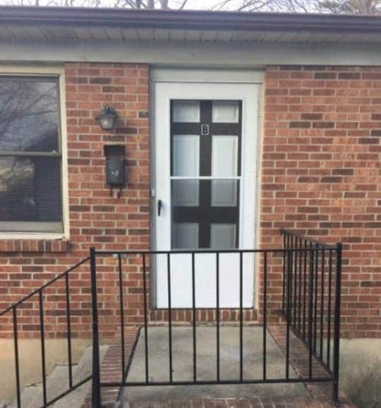 Building Photo - 1630 N Main St