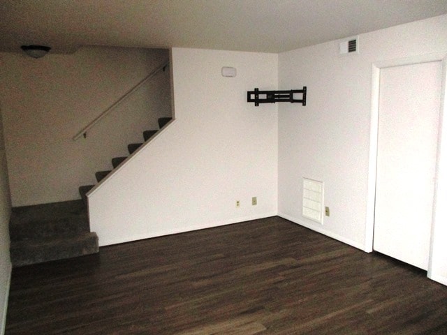 Photo - 203 S Regency Dr