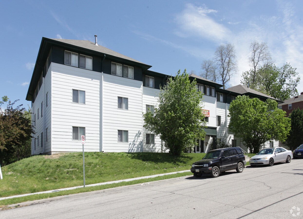 Photo - Jones Street Place Apartments