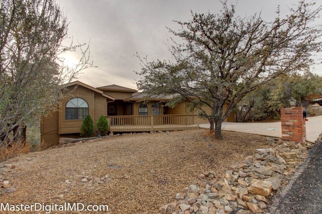 Building Photo - Yavapai Hills 3 Bedroom Home