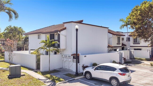 Photo - 1301 SW 124th Ct