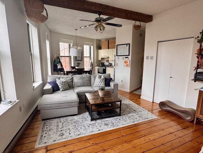 Photo - 26 Beacon St Unit 4