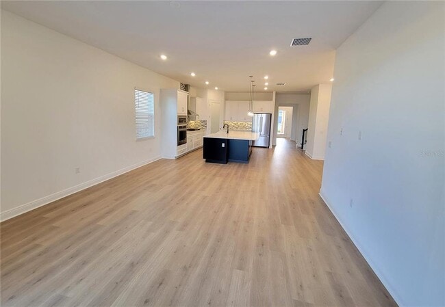 Photo - 15627 Vetta Dr