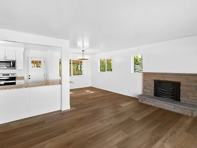 Photo - Renovated 4-Bedroom, 3-Bathroom Home in Millcreek