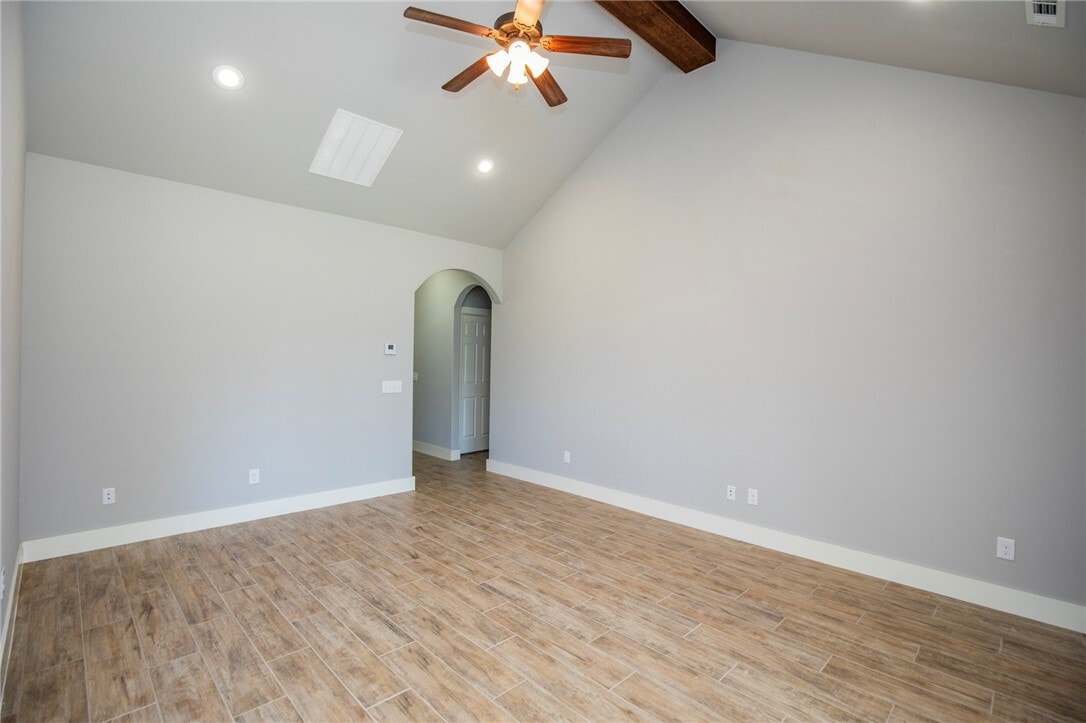 Photo - 214 Alder St