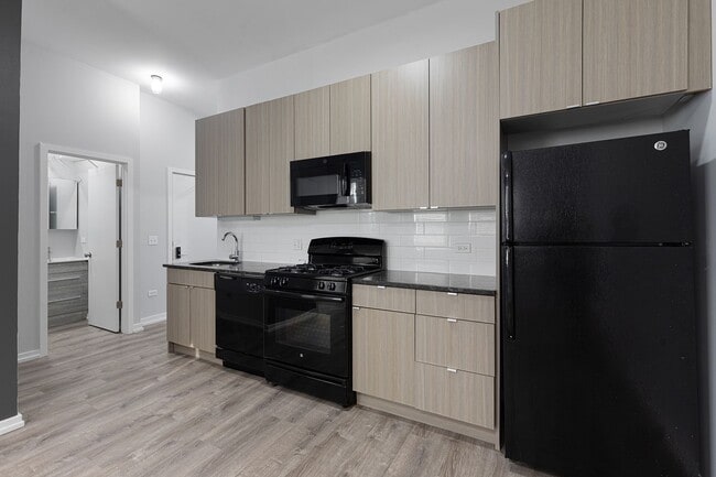 Photo - 4871 N Magnolia Ave Unit 401