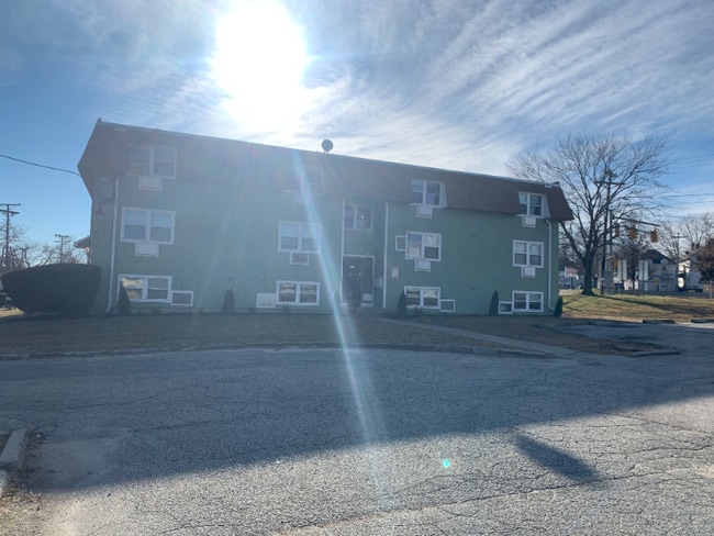 Photo - 441 East Ave Unit 10