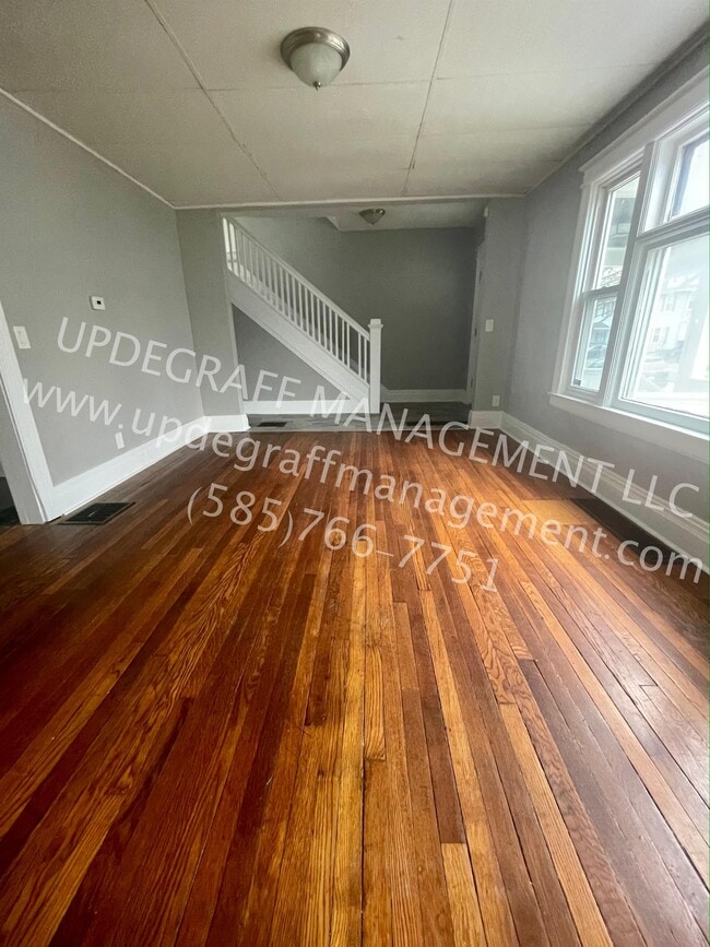 Photo - 22 Stratford Park