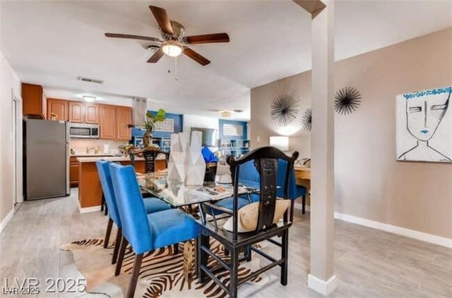 Building Photo - 4255 Hazelcrest Dr Rental