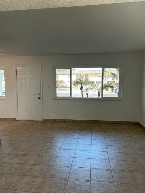 Photo - 411 S Nimbus Ave Unit 3