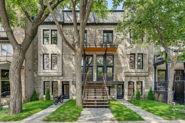 Photo - 1281 Rue Rachel E Unit ID1061569P