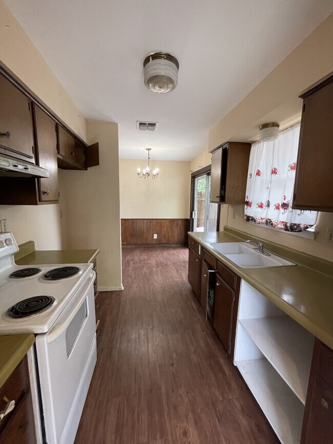 Photo - 247 Fennel Dr