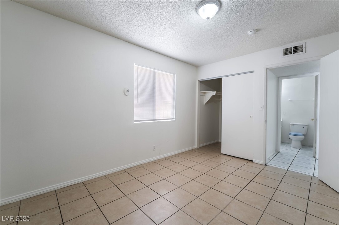 Photo - 833 N Bruce St