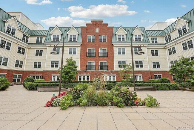 Photo - 201 Willett Ave Unit 108