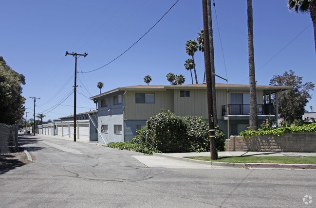 Tradewinds Apartments