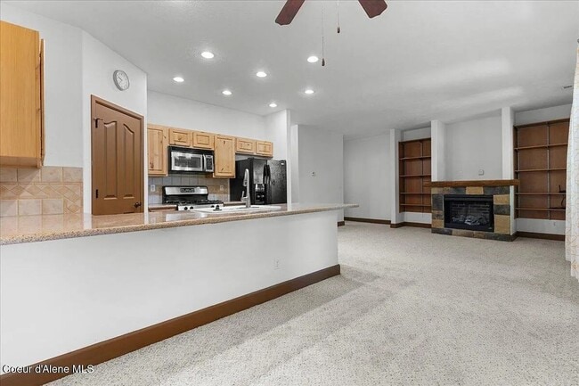 Photo - 3-Bedroom Townhome with Garage – Prime Coeur d’Alene Location