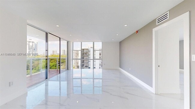 Photo - 3625 N Country Club Dr Unit 609