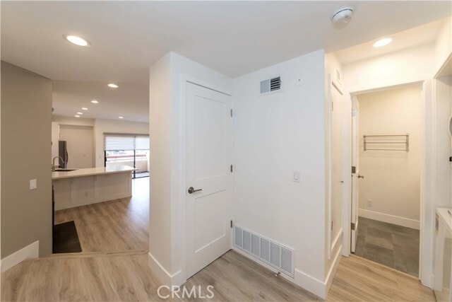 Photo - 941 W Carson St Unidad 226