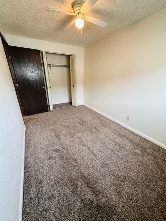 Building Photo - Available Now!!! Unit 165 D