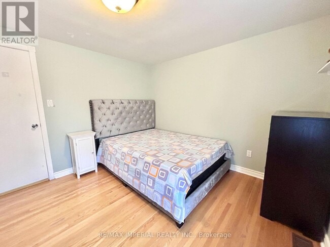 Photo - 16 Gloxinia Crescent