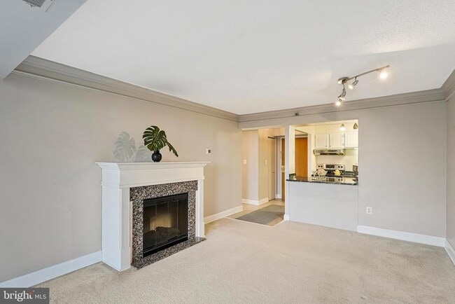 Photo - 1808 Old Meadow Rd Unit 716