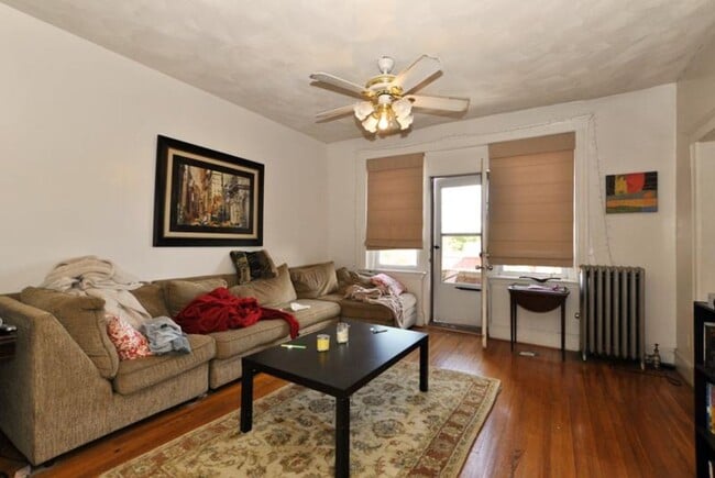 Building Photo - NO FEE!! BRIGHTON 2 BED FOR 9/1 WITH DISHWASHER, GREAT BALCONY