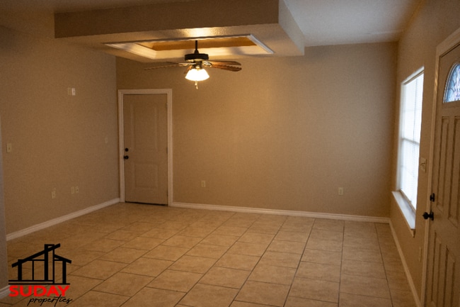 Photo - 608 E 15th St Unit 8