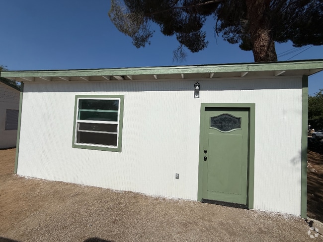 Building Photo - 5345 W Ave L8 Unit A Rental
