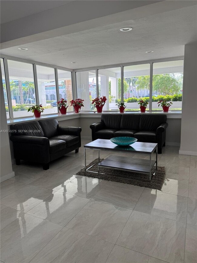 Photo - 555 Crandon Blvd Unit 43